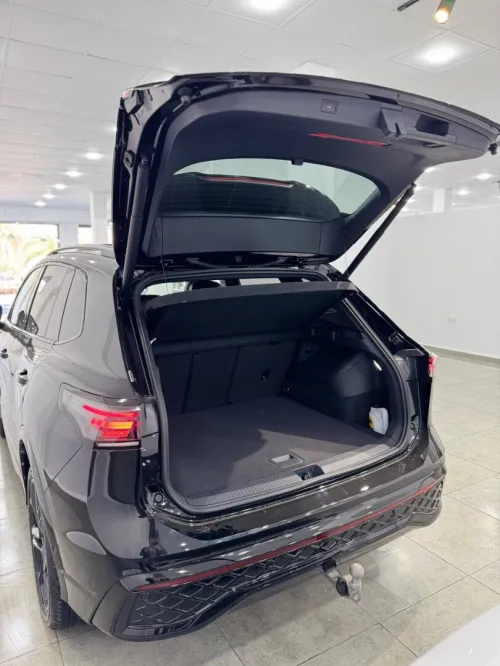Volkswagen Tiguan 2025 R line