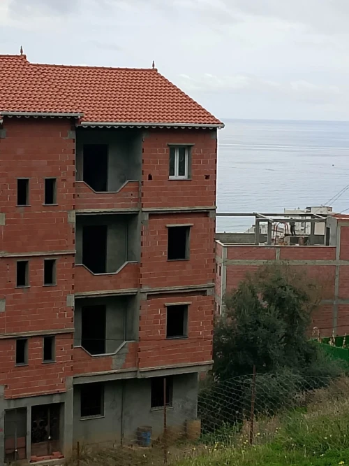 Vente bien immobilier Béjaïa Tichy