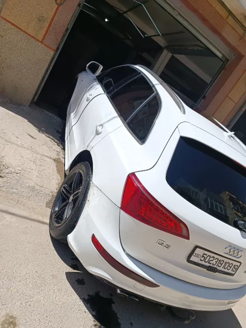 Audi Q5 2009 Off Road