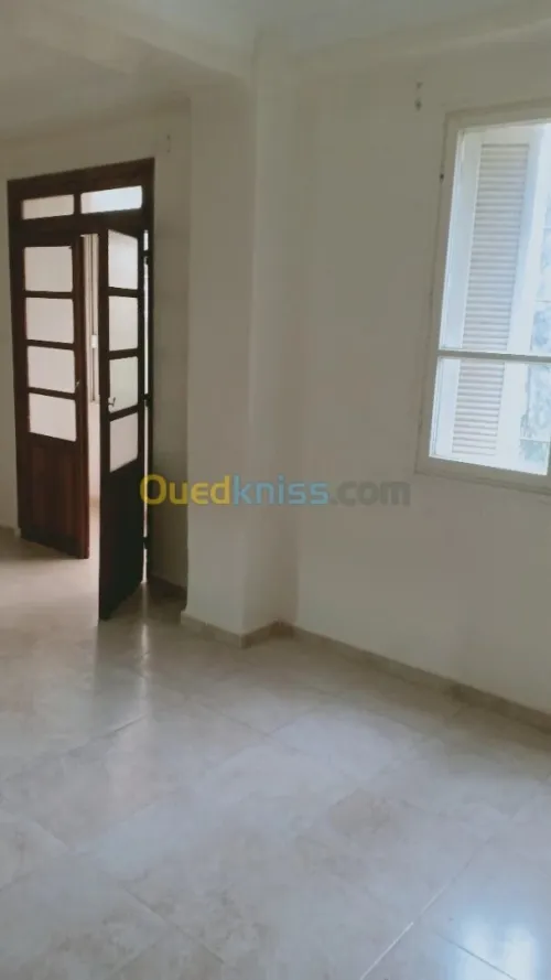 Location Appartement F3 Alger Draria