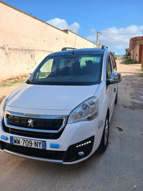 Peugeot Partner 2017 Tepee