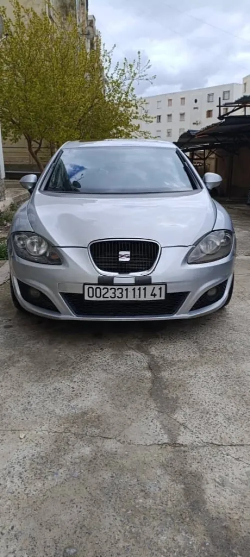 Seat Leon 2011 Team
