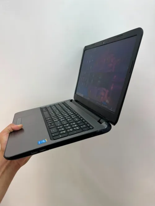 Laptop hp Netbook 15 i3-4005U 4G 256 SSD 15.6" HD