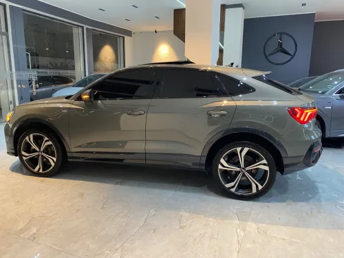 Audi Q3 2023 S-Line