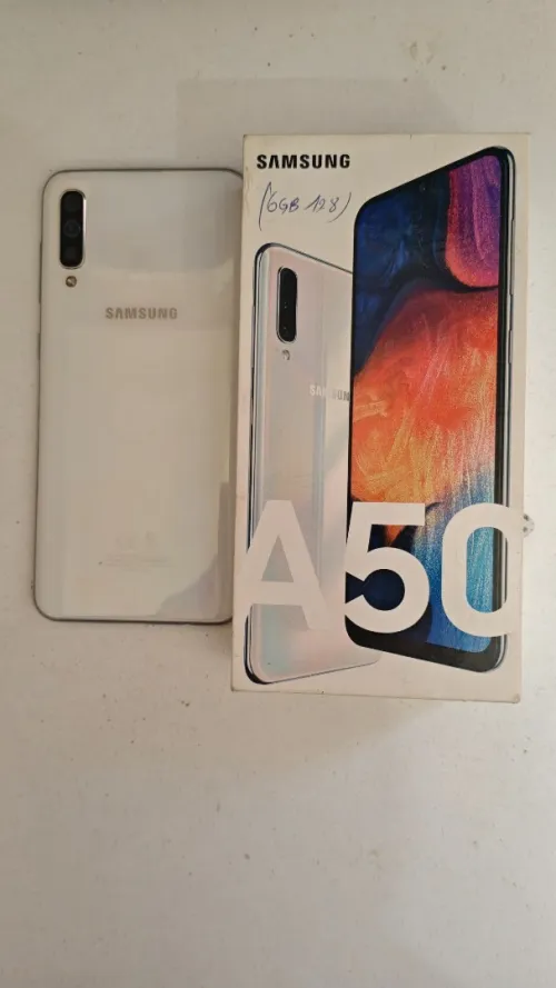 Samsung A50
