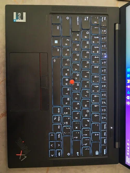 Lenovo Thinkpad X1 Carbon Gen11