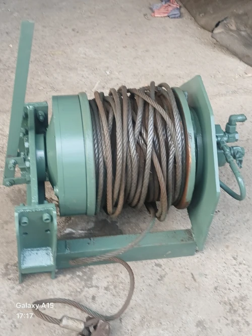 Treuil hydraulique
