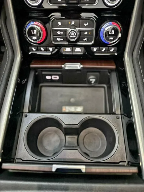 GMC YOKOUN DENALI 2022 DENALI
