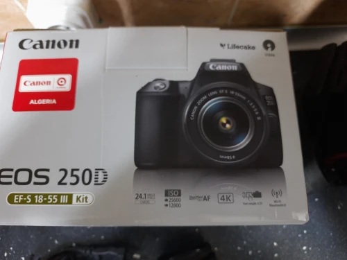 CANON EOS 250D (Rebel SL3)