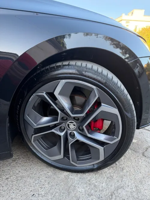 Skoda Octavia 2024 VRS 4*4