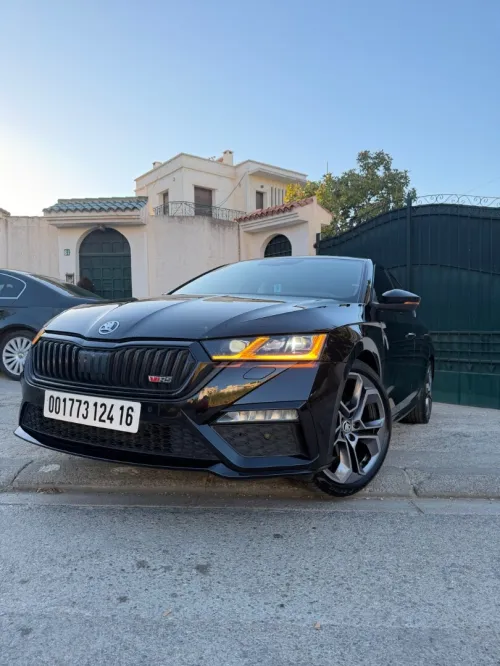 Skoda Octavia 2024 VRS 4*4