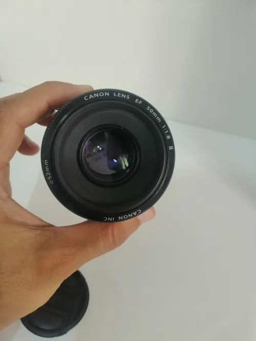 Objectif Canon EF 50 mm 1.8