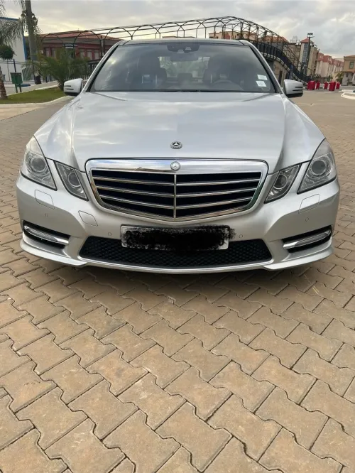 Mercedes Classe E 2012 AVANTGARDE Pack AMG