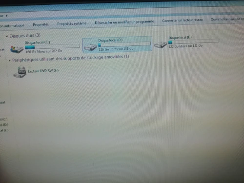pc skymax +clavier +écran+souris  processeur intel pentum dual core e5700 2g ram 512hdd nvidia 210