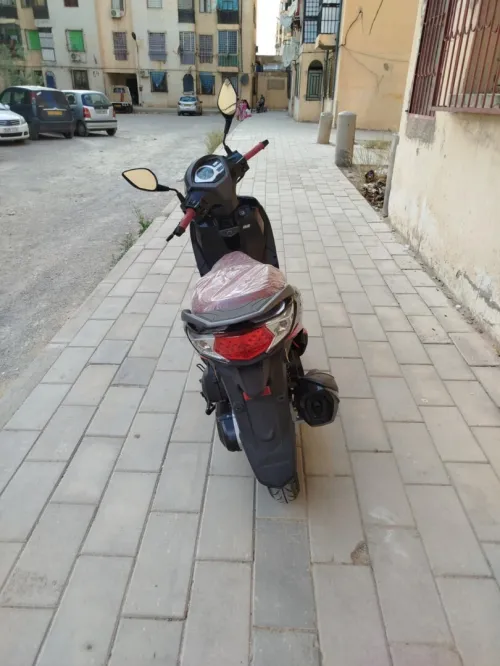 Sym St 2025