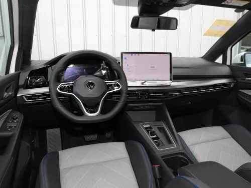 Volkswagen GOLF 2026 full option