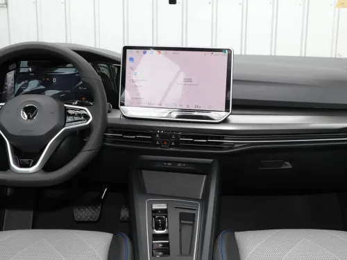 Volkswagen GOLF 2026 full option