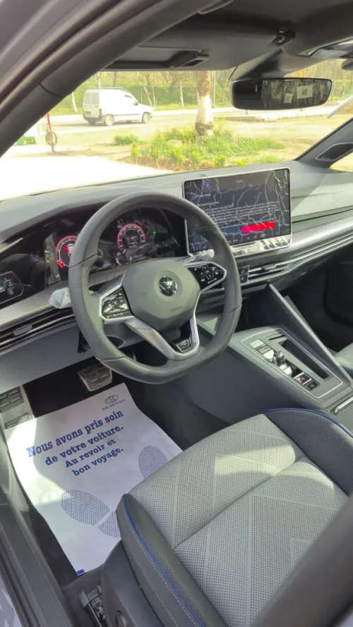 Volkswagen Golf 8 2025 R-Line