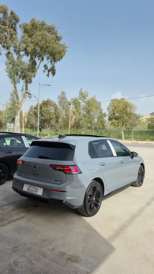 Volkswagen Golf 8 2025 R-Line