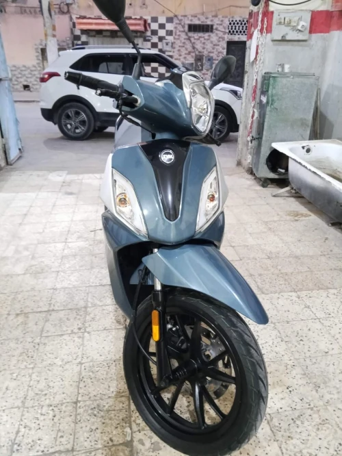 Sim St200 2025