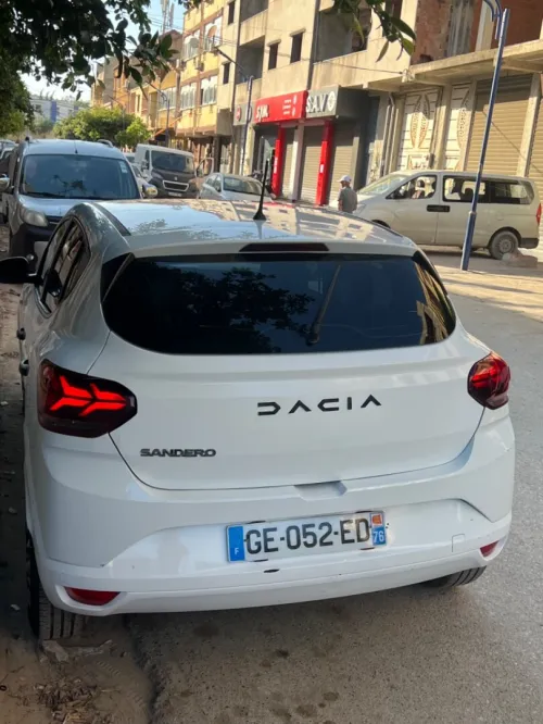 Dacia Sandero 2023 Essential