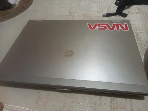 HP elitebook i5