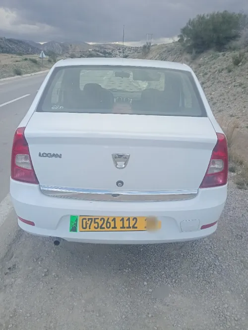 Dacia Logan 2012 Latot
