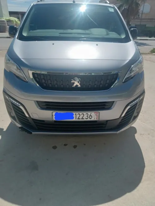 Peugeot Expert 2022 
