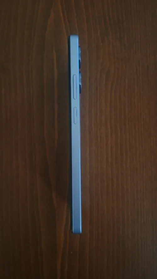 Realme note60