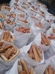 خبز يابس