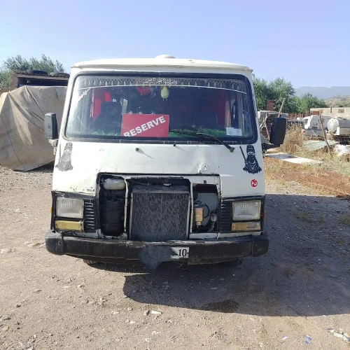 Pegout J9 karsan 2002