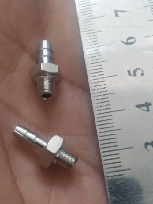 Raccords cannelés