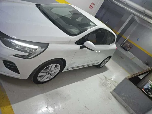 Renault Clio 5 2021 Business etech
