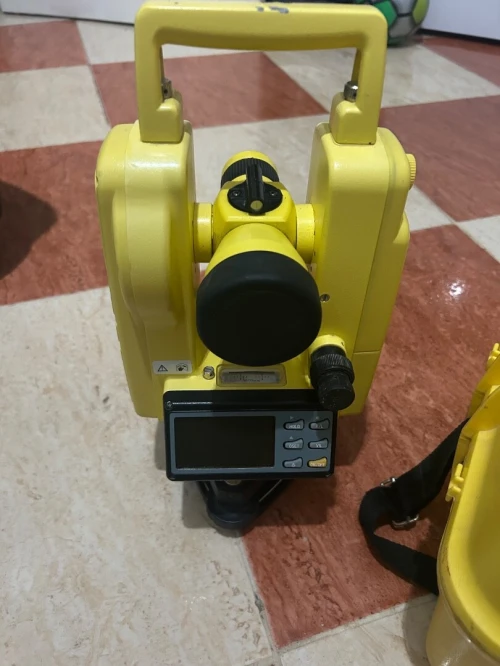 Theodolite 