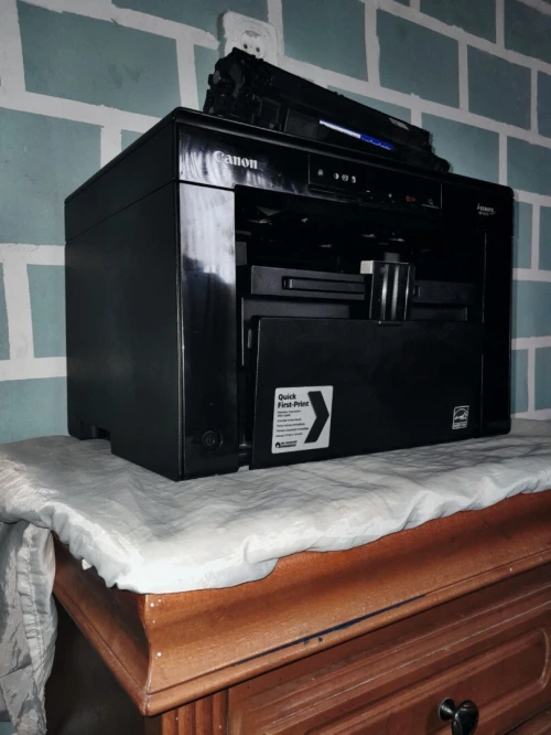 Canon mf 3010