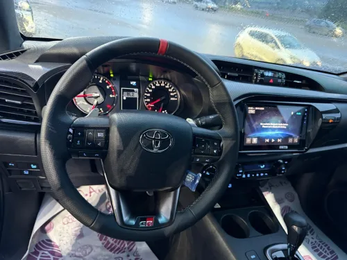 Toyota Hilux saoudi 2026 GR sport full option