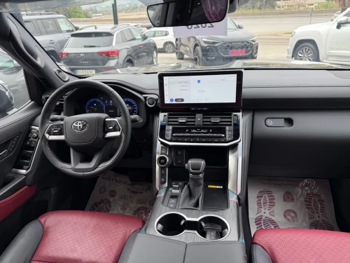 Toyota Land Cruiser  2026 V XR full option