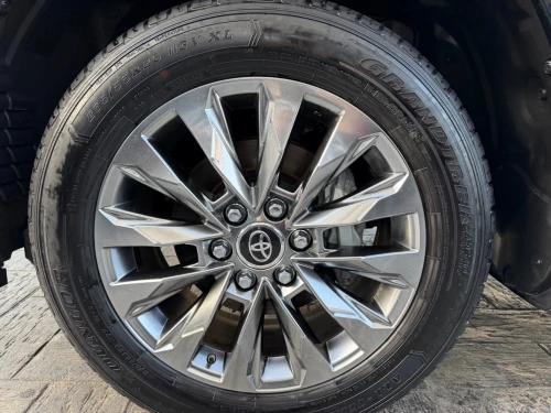 Toyota Land Cruiser  2026 VXR