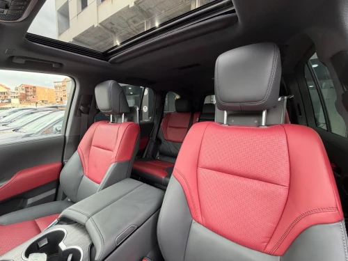Toyota Land Cruiser  2026 V XR full option