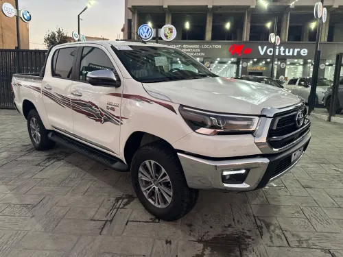 Toyota HILUX 2025 SOUODIA /FULL OPTION
