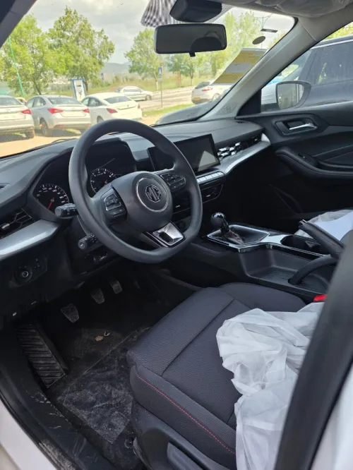 MG 5 2026 5