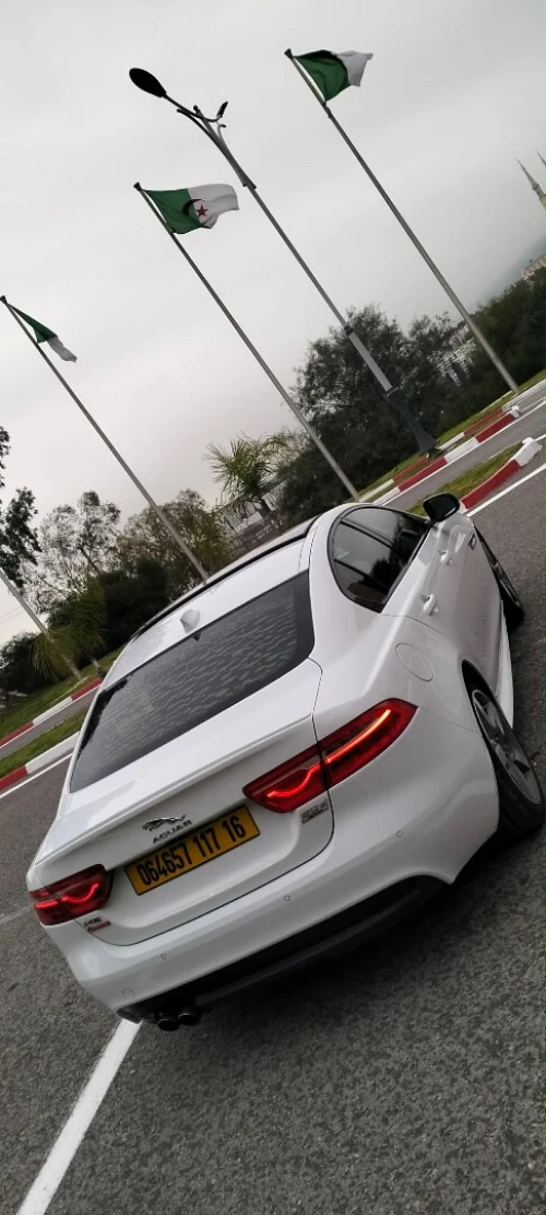 Jaguar Xe R sport 2017 R sport