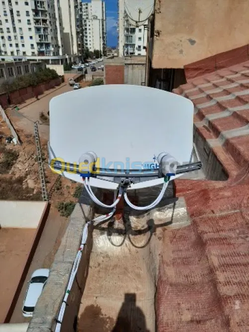 Installation toutes types parabole caméra de surveillance et alarme dar el beida 