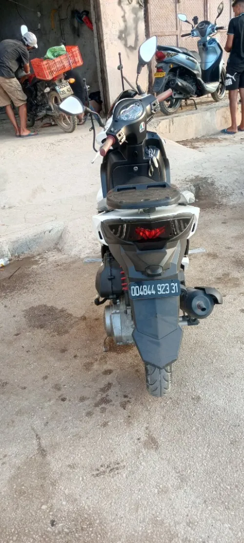 Sym Sr 2023