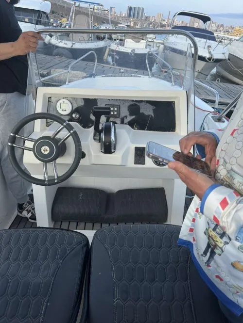 Bateau sam 640
