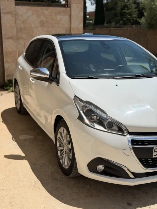 Peugeot 208 2019 Allure Facelift