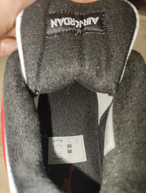 Air Jordan 4 Retro - DH6927 161 (original 100%)