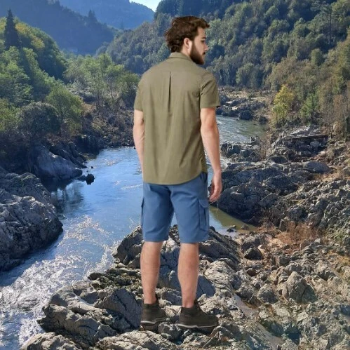CHEMISE DE TREKKING VOYAGE TRAVEL 100 MANCHES COURTES BRUN HOMME