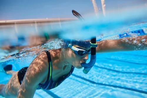 TUBA FRONTAL DECATHLON DE NATATION 500