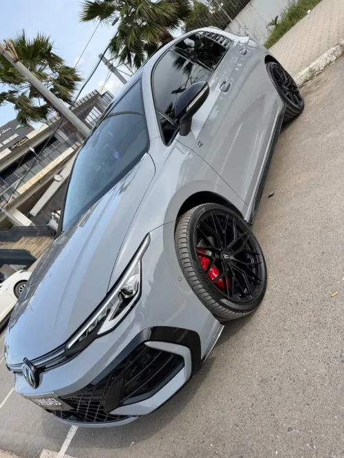 Volkswagen Golf 8 2025 R-Line